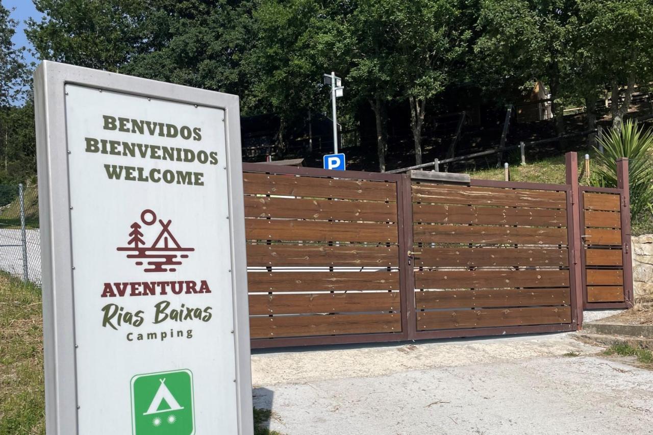 Отель Glamping Aventura Atalaia Котобаде Экстерьер фото